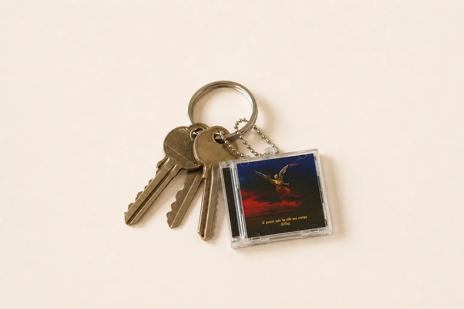 El mismo llavero con un TrackTag